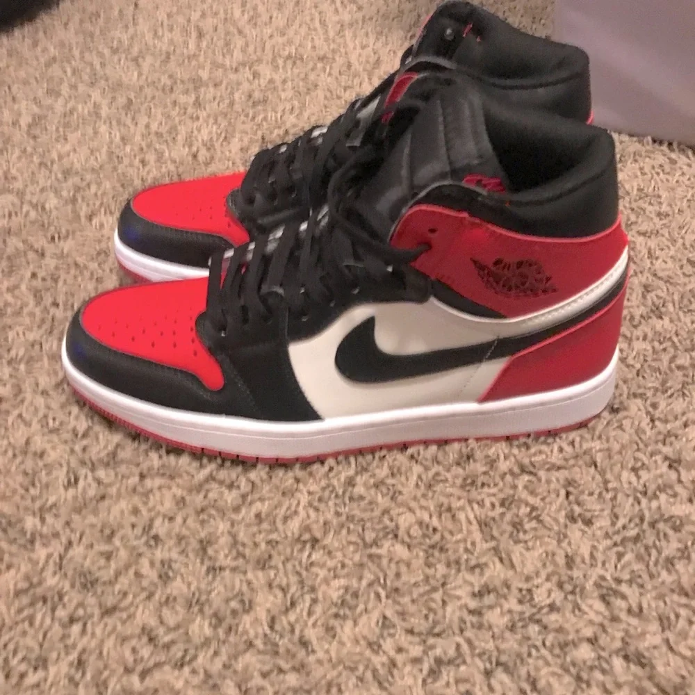 Jordan | Shoes | Air Jordan S Bred Toe | Poshmark display picture 1